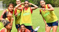 Las colombianas se alistan para enfrentar a Argentina en la semifinal de la Copa América. 