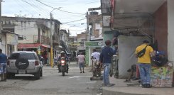 Con talco y almidón de yuca  falsifican medicinas en la frontera