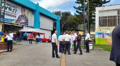 Transportadores de carga del estado Táchira entregan documento con petitorios al Ministro de Transporte de Venezuela. Fotos Anggy Polanco / La Opinión 