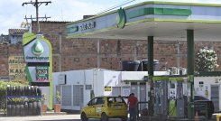La eliminación del subsidio de la gasolina es uno de los puntos que más preocupa de la reforma./Foto Jorge Gutiérrez-La Opinión