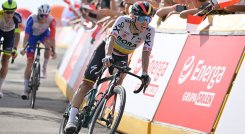 Sergio Higuita ganó la tercera etapa de la Vuelta a Polonia. 