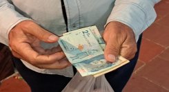No hay una relación justa a la hora cambiar de pesos a bolívares. Foto: Anggy Polanco / La Opinión 