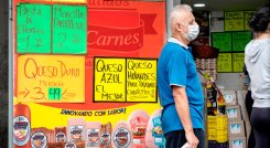 Productos por todos lados dan cierta tranquilidad económica, pero con el precio anclado al dólar. Fotos Cortesía.