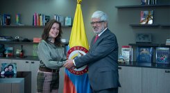 Carmen Cecilia Caballero asumió el cargo ante el ministro de Comercio, Industria y Turismo, Germán Umaña.