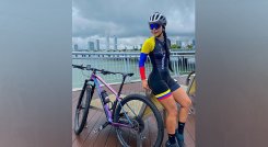 Cucuteña atraviesa el país en bicicleta./Foto: cortesía