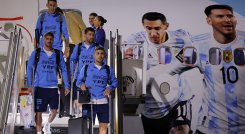 la selección de Argentina ya aterrizó en suelo catarí para afrontar su nueva cita mundialista