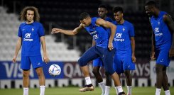 La selección francesa comandada por Kylian Mbappé, espera comenzar triunfante ante Australia.