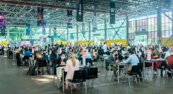 Macrorueda de negocios 