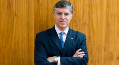 Tres maneras en que un dólar fuerte afecta a los mercados emergentes