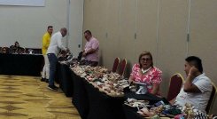  Fabricantes de calzado de Bucaramanga exhibieron sus productos en la capital venezolana. Fotos cortesía / La Opinión