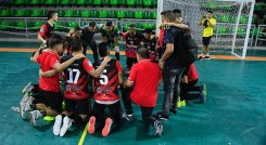 El quinteto Estrellas del Deporte acaricia el título.