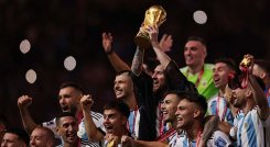 Argentina festeja en éxtasis su coronación más sufrida