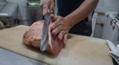 El kilo de carne de res para asar se consigue en $27.000./ Foto La Opinión