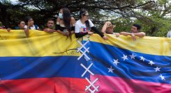 La Opinión