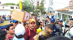 Exigen al CNE que habilite puntos de inscripción en todos los municipios. / Foto: Anggy Polanco / La Opinión