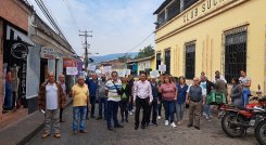 Comerciantes de Cárdenas marcharon hasta las oficinas de Hidrosuroeste y Corpoelec en Táchira. Fotos Anggy Polanco 
