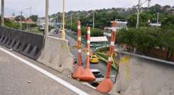 Accidentalidad por falta de losas en puente de San Mateo