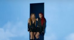 Esto es lo que hay detrás del video de “TQG”, lo nuevo de Karol G y Shakira