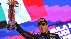 Sergio Pérez ganador del GP de Arabia Saudita. 