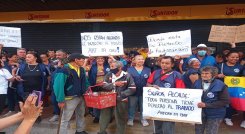 Comerciantes informales de San Cristóbal exigen respeto al derecho al trabajo