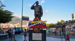 Monumento de Hugo Chávez, en  Caracas. Foto AFP