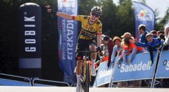 Jonas Vingegaard, ganador de la tercera etapa de la Vuelta al País Vasco.