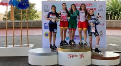 La patinadora Angie Castro (primera a la izquierda), obtuvo la medalla de bronce.