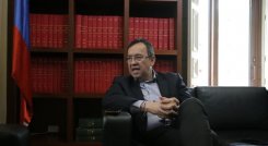 Alfonso Prada, ministro del Interior, ha tenido que sortear la crisis desatada por la reforma a la salud./Foto Colprensa