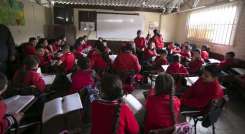 Asinort insiste en que faltan más de 200 maestros para todo el departamento, aunque la Secretaría de Educación precisa que son menos de 100. / Fotos: Archivo / La Opinión