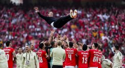 El Benfica después de cuatro años vuelve a conocer las mieles de un título.