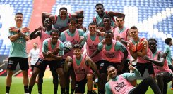  La selección Colombia cierra hoy su gira por Europa con un difícil partido.