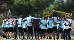 La selección Colombia de mayores espera mantener el invicto en su gira por Europa.