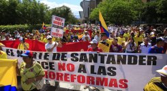 Marchas contra la petroreformas. 