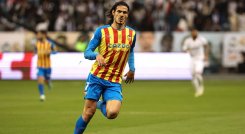 El delantero uruguayo Edinson Cavani terminó su ciclo con el Valencia de España.