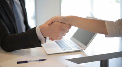 El 69% de las empresas prevén realizar cambios organizativos para afrontar el segundo semestre del año. / Foto: Pexels