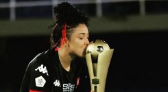 La futbolista nortesantandereana Paola Andrea García Cáceres, festejó su primer titulo  de la Liga femenina con Santa Fe.