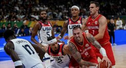 El quinteto de Alemania celebra su pase a la final del Mundial al vencer a Estados Unidos.