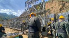 A un paso de culminar la instalación del puente de El Tarrita/Foto cortesía