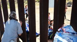Migrantes en la frontera México con Estados Unidos.