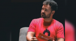 El modelo de negocio de Hotmart está basado en la venta y distribución de productos digitales, funcionando como una red de afiliación.