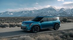 El EV9 fue seleccionado por un grupo de 50 periodistas expertos de la industria automotriz en Estados Unidos y Canadá de medios impresos, online y radio. /Foto: Cortesía