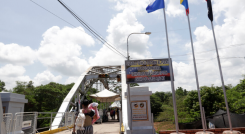 El cierre del Puente Unión afecta la actividad económica de Puerto Santander. 