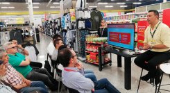 Exenobel Galarza, gerente de Éxito San Mateo. / Foto Cortesía