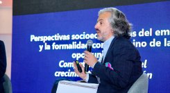 El economista y exdirector del DANE, Juan Daniel Oviedo, participó en un foro en Cúcuta./ Foto Cortesía