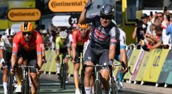 El ciclista belga Jasper Philipsen sumó una nueva victoria en el Tour.