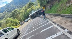 Accidente bus con niños.