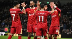 Liverpool, Premier League. 