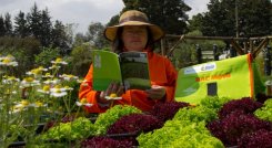 Maleta viajera en el sector rural para instruir a los campesinos.