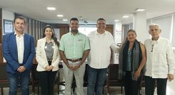 Tulio Ramírez (Cavecol), Gipsy Pineda (Fedecámaras Táchira), Sergio Castillo (Cámara de Comercio de Cúcuta), Víctor Méndez (Cámara Colombo Venezolana) e Isabel Castillo y Leonardo Méndez (Cámara de Comercio de San Antonio)./ Foto La Opinión