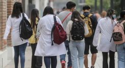 Para que sea válida la donación y los beneficios tributarios, las becas deben estar aprobadas por el Ministerio de Educación Nacional. / Foto: Cortesía / La Opinión